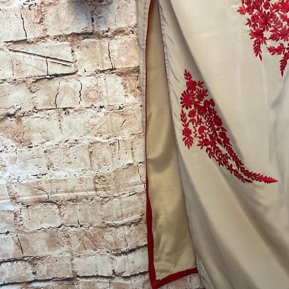 Indian Sherwani two-piece outfit - Picture 6 of 11